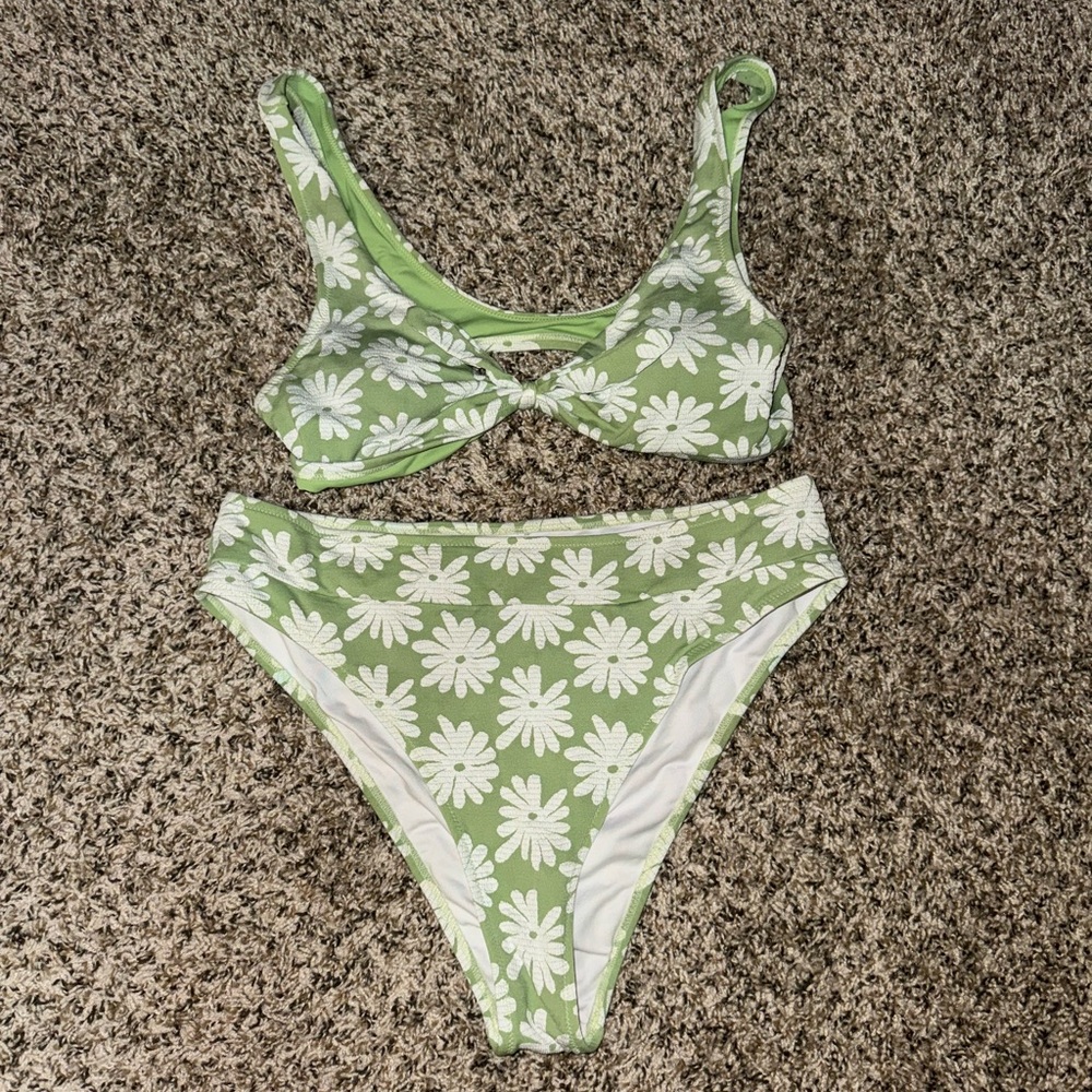 Light Green Floral Bikini Set from Cupshe.